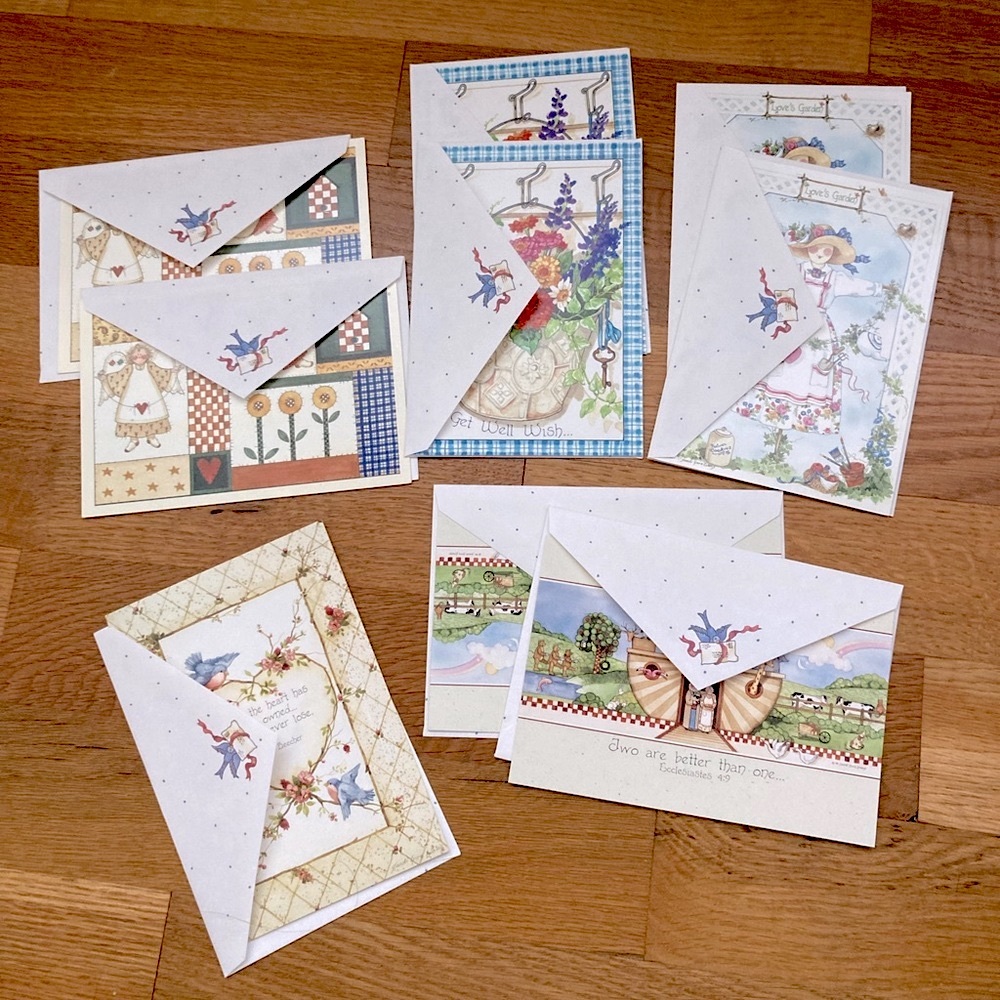 Leanin’ Tree 5 x 7 notecards with decorative envelopes set of 9